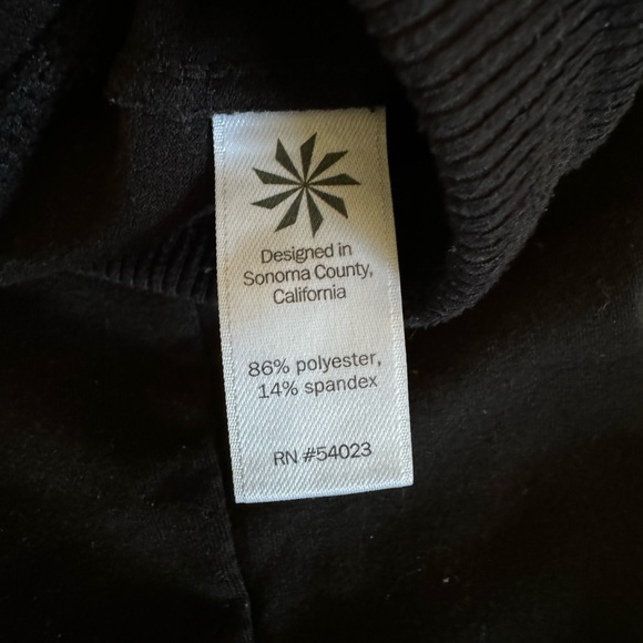 Athleta Flux Black Joggers Athleisure Pants Sz S - Picture 11 of 12